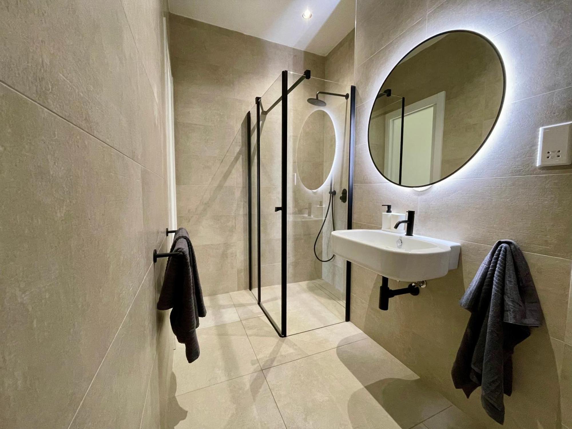 Bugibba Square Seafront Lux Apartments By Holi St. Paul's Bay Exterior foto