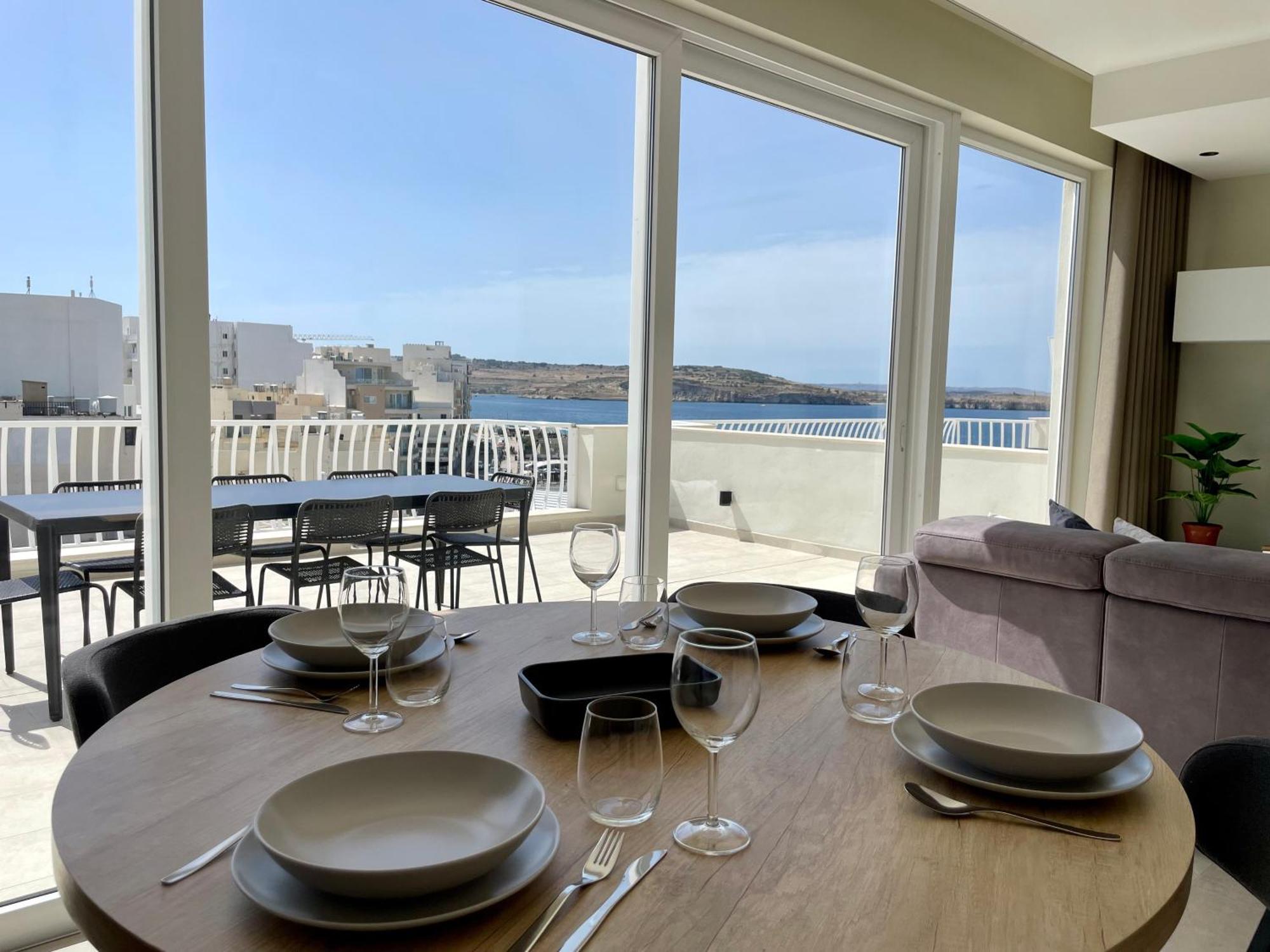 Bugibba Square Seafront Lux Apartments By Holi St. Paul's Bay Exterior foto